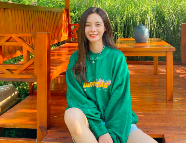 沈梦辰回应耍    ，我不是这种人，赞助商曝节目作假煽情