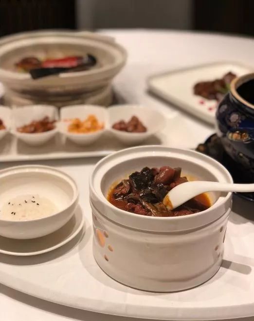 开眼界！武汉最贵餐厅TOP10出炉，吃过一家我服你