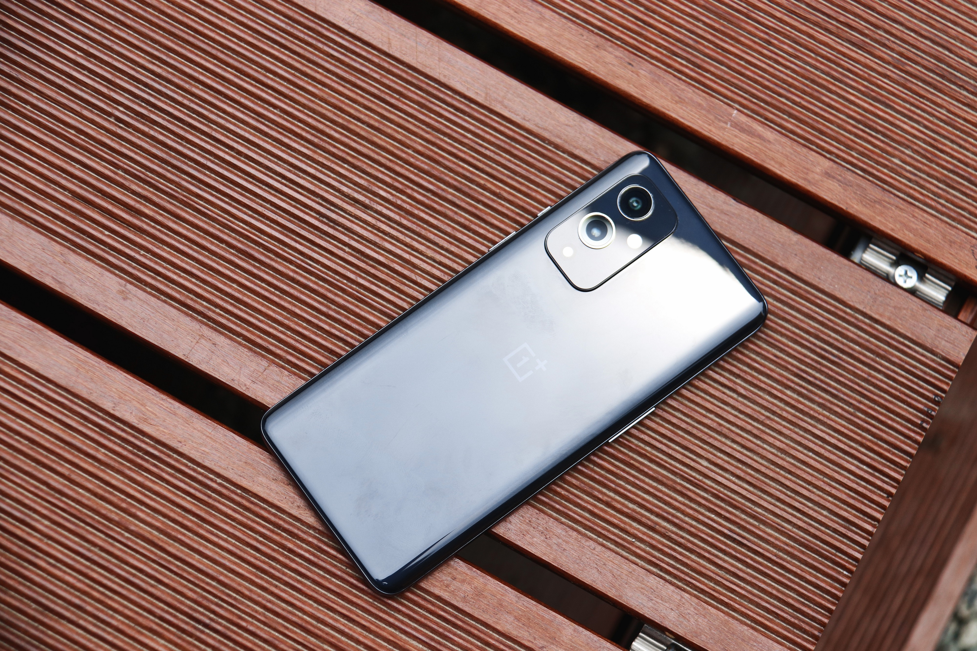 迟来的惊喜：“影像机皇”一加9，半月体验实测报告