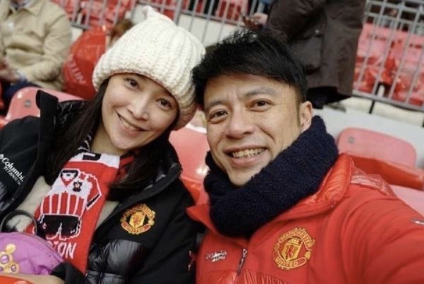 李克勤妻子卢淑仪冻龄身材获激赞，两夫妻每月