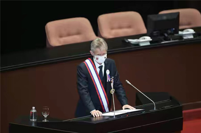 印度越线、“台独”闹腾、捷克添火：多事之秋，中国无畏