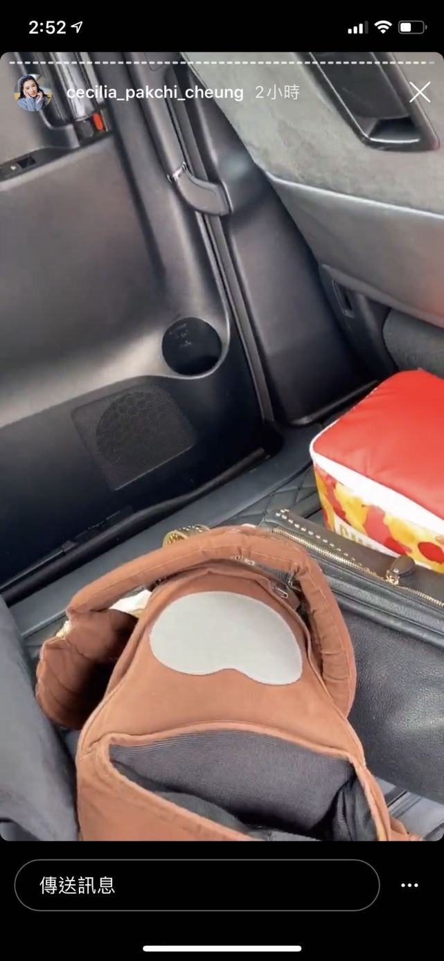 张柏芝抱小儿子超市购物，否认怀第四胎，自曝正式封肚不再生育