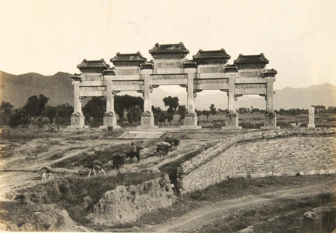 Too precious!  100 years ago old photos of Changping, Ming Tombs, Juyongguan, Xiaotangshan in Beijing