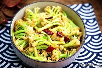 The weather is getting colder and colder. Eat more of these ten dishes. You can also save money with delicious food. The taste is suitable for all ages!
