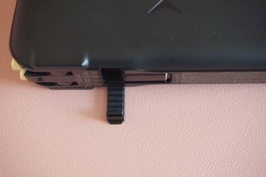 全快充、自带线、直插电-REMAX睿量五合一充电器评测