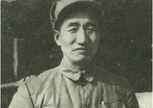 毛主席不同寻常的用人之道：司令任副总参谋长