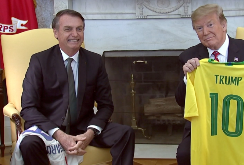 巴西爆发政治丑闻！多名将军联名“上书”，外