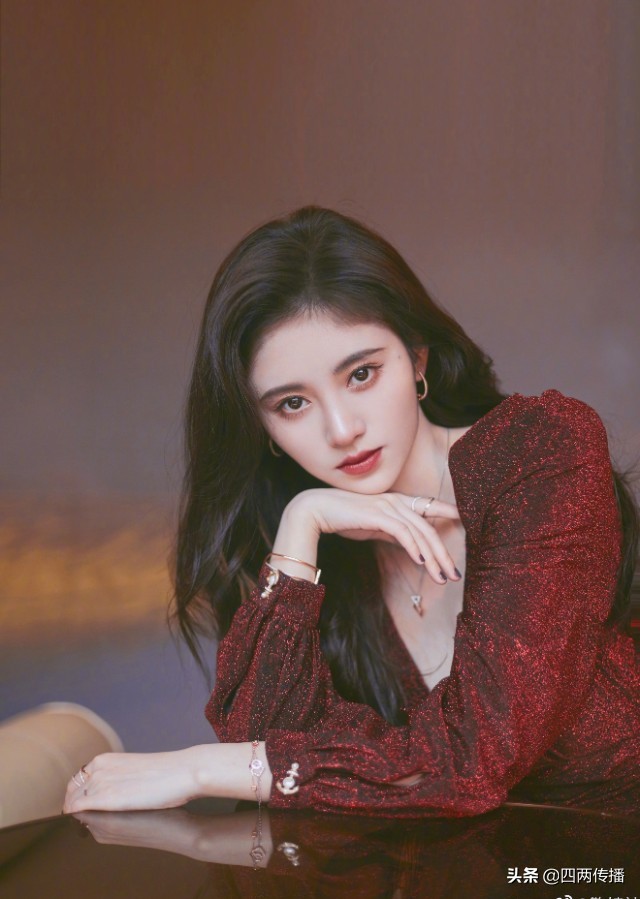 "偶像包袱"最重的四位明星，鞠婧祎排名