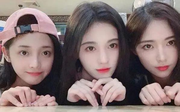 败好感！伊能静一夜之间惨遭口碑翻车，过度营