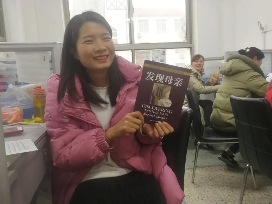 ����У԰����Ц������ÿ���ʮһС�ٰ캮�ٶ��齻����