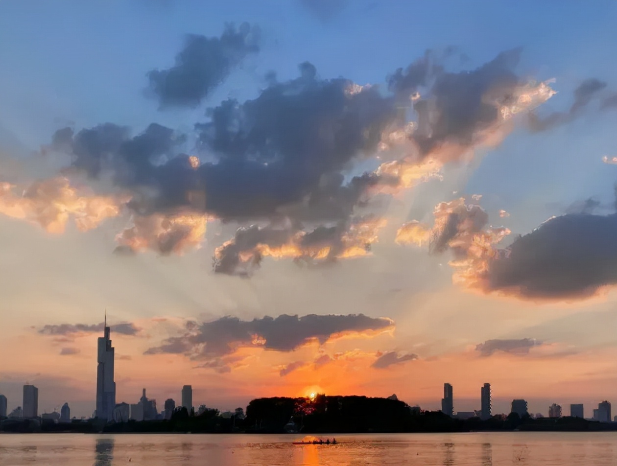 南京旅游迎来国庆高峰期？这几个景点不能错过，每个游客必打卡