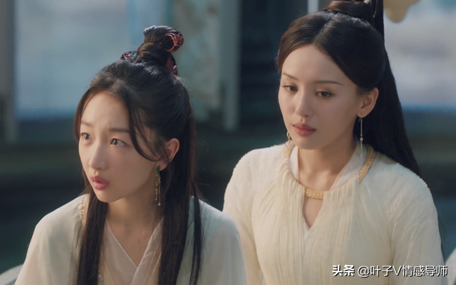 章子怡后又一位谋女郎周冬雨翻车，张艺谋：子怡，千万别演电视剧