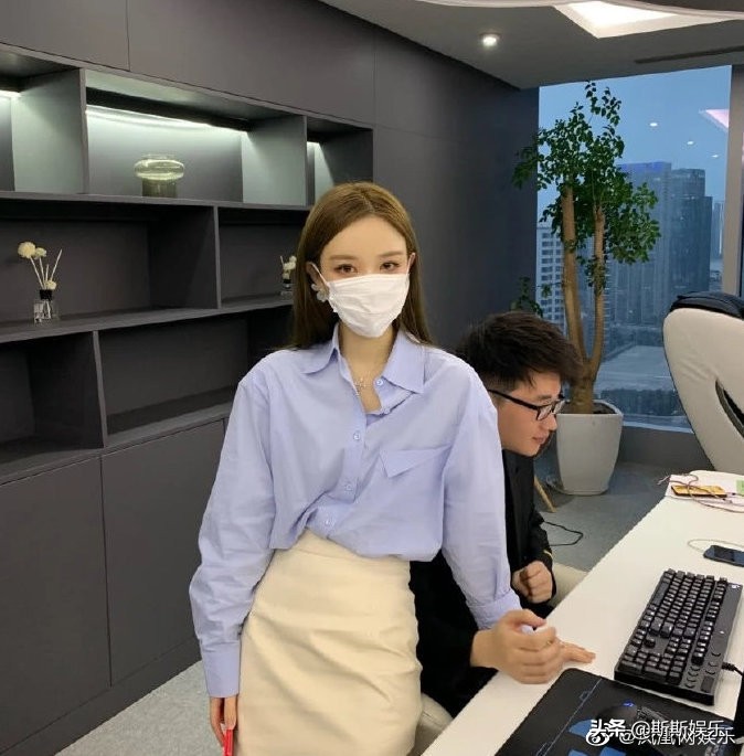 王思聪被造谣与前女友雪梨老公打架，霸气回应：把造谣的全告了