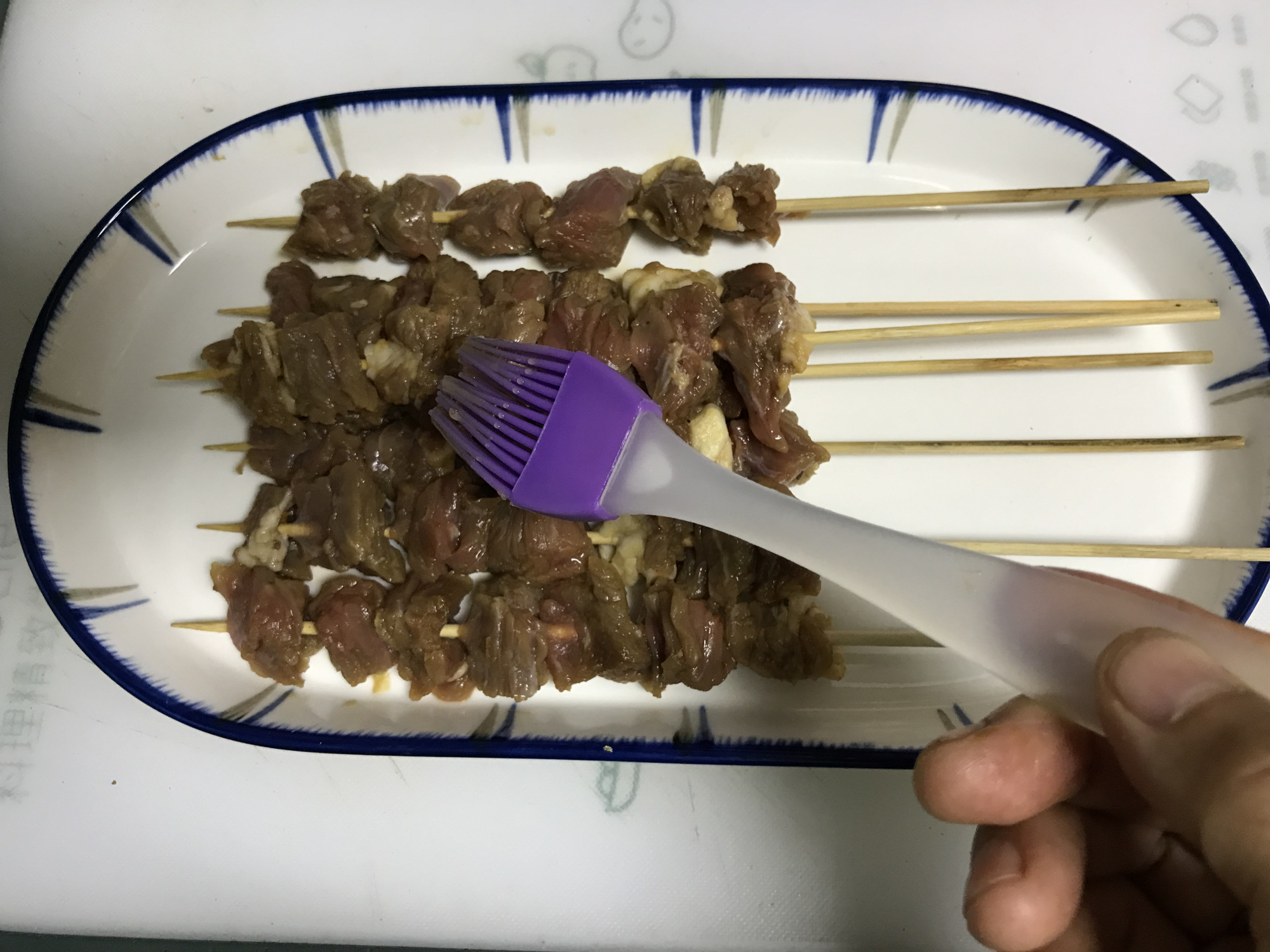 天热，啤酒烤串不能少，这样做，味道浓郁吃不够，朋友圈：馋哭了