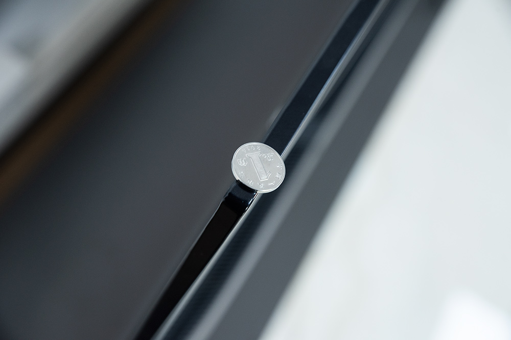 康佳R3智慧双屏电视上手体验：AI加持下的家庭智慧中心