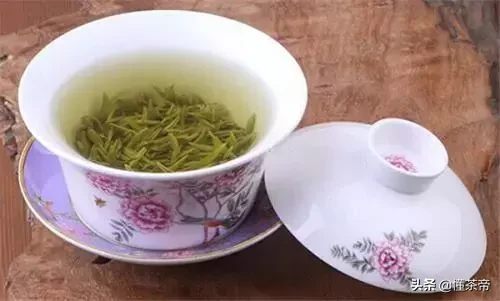 两种常见的泡茶技法，掌握它们，泡杯好茶很简单！