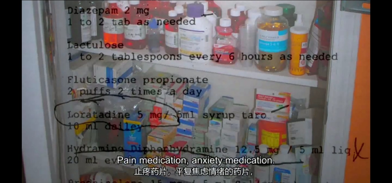 歹毒妈妈给健康女儿疯狂吃药，做上百次手术，