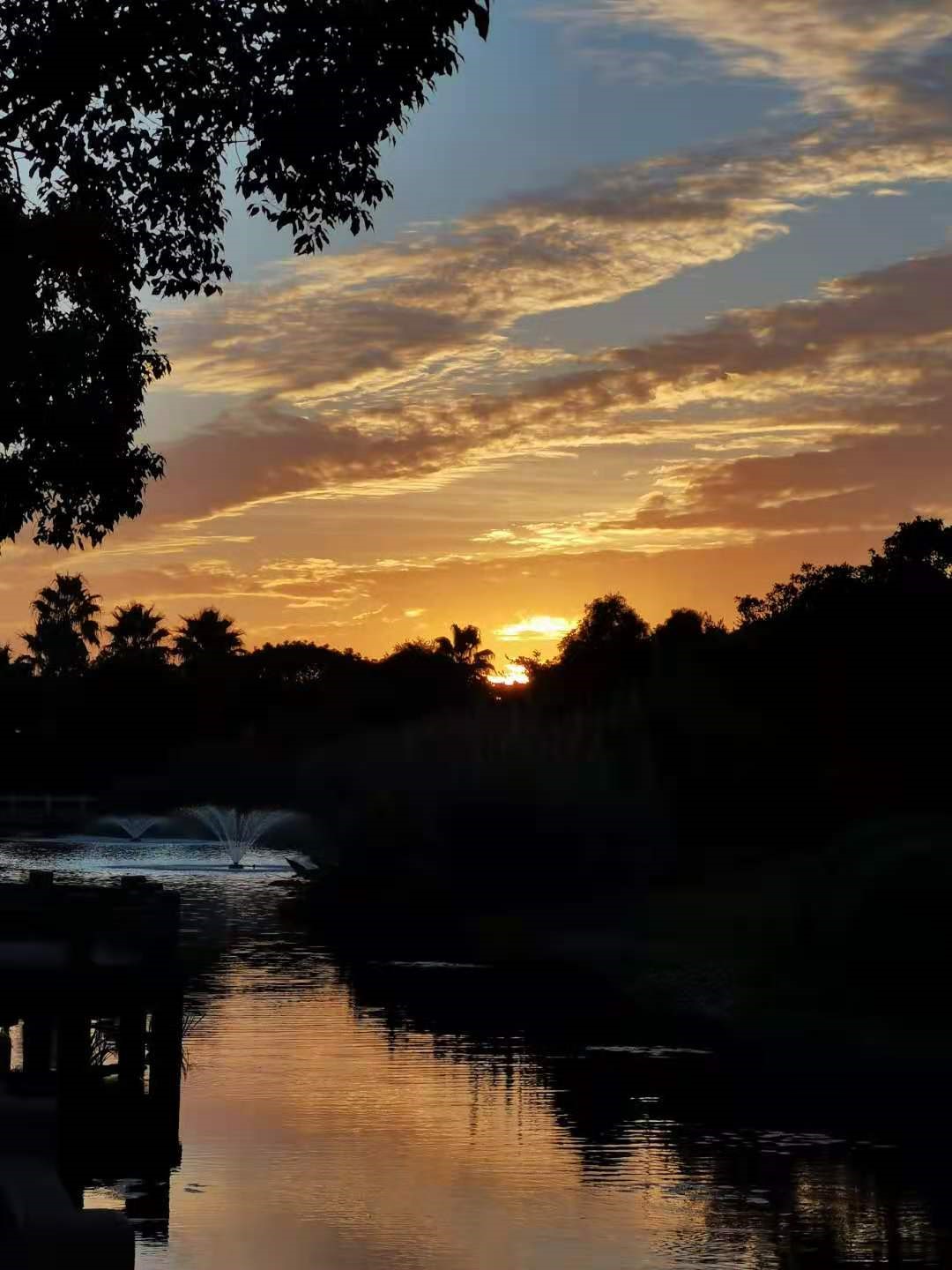 游洛迦名山，访清净圣地