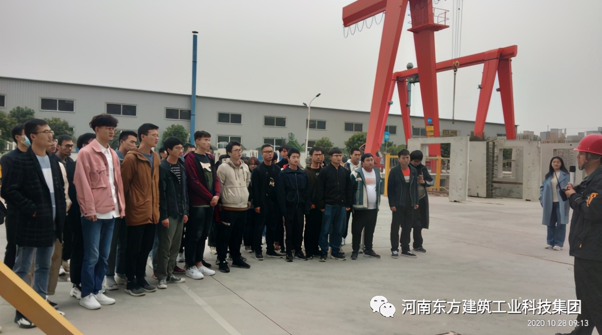 走進(jìn)企業(yè)，探索未來(lái)——熱烈歡迎鶴壁職業(yè)技術(shù)學(xué)院師生前來(lái)參觀(guān)
