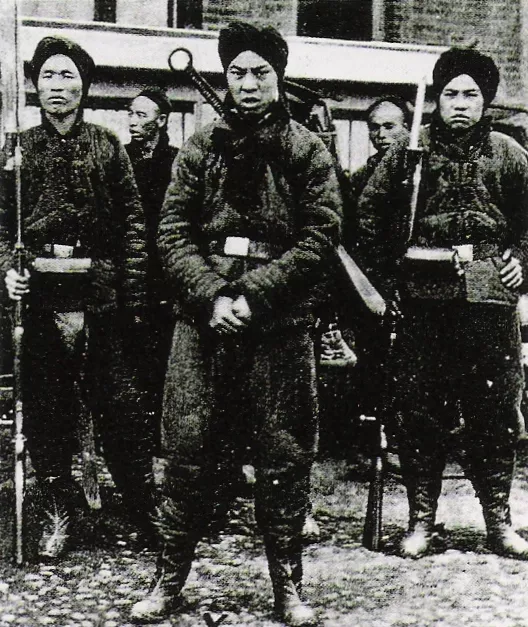 “义和团若是野蛮,有的人连猴子都不如!”