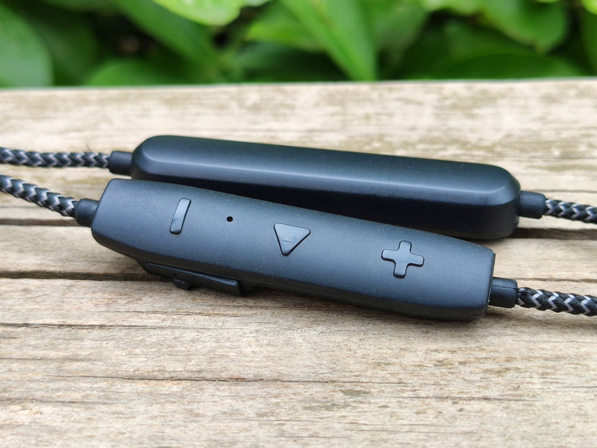 无线耳机性价比之选 HIK Z1S无线耳机入手体验