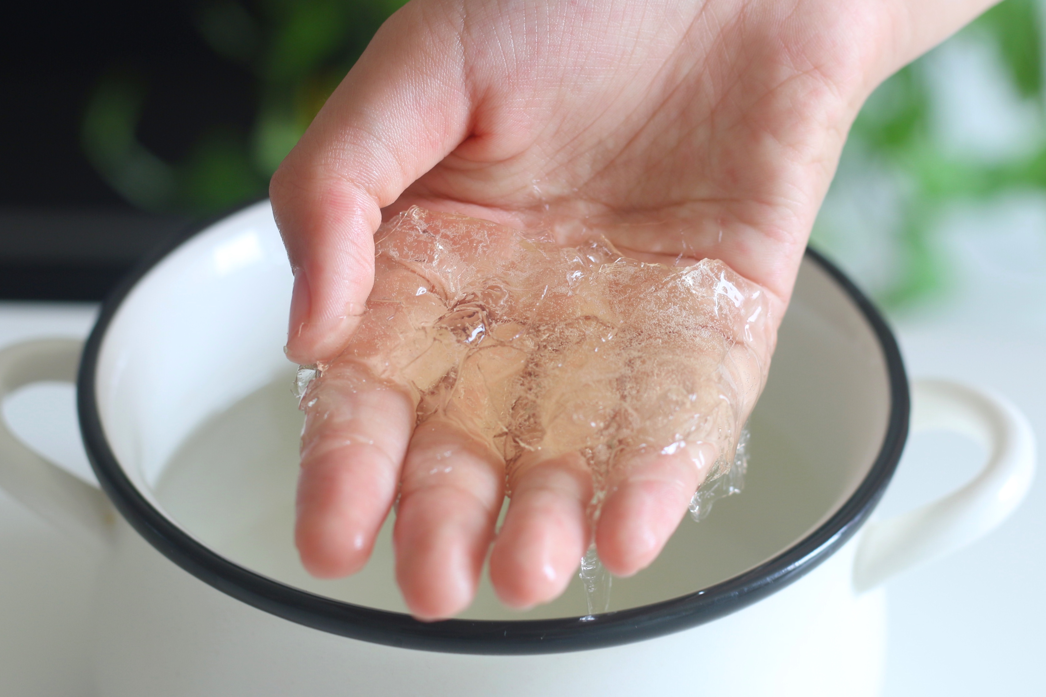 把西瓜做成果冻，冰凉Q弹超解暑，几步就做好，真简单