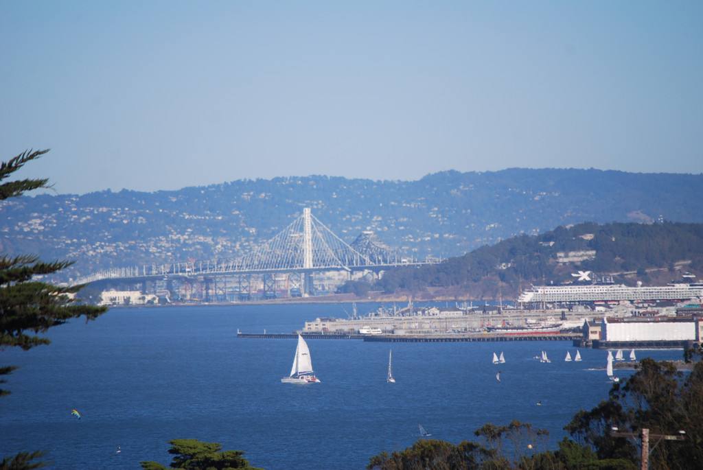 �������й���æ���ţ��������й��ϰ��ڣ�����̾����ж��ѣ�