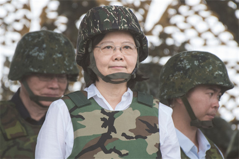 蔡英文果然飄了：台灣要賣武器給西方國家