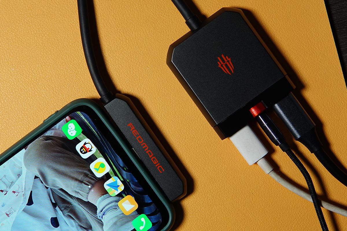 游戏超神有捷径，红魔手游扩展坞轻体验