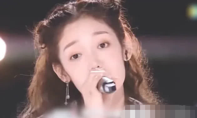 《创3》学员学历，王艺瑾是“北舞”，最后一位