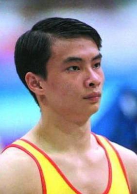 從“全能冠軍”到“億萬富商”，李小雙經歷了什麼？