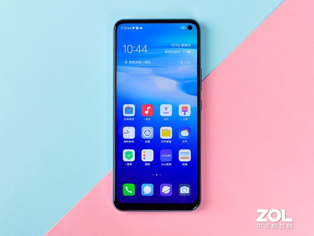 5000mAh超大型充电电池 vivo Z6较长续航力持续电