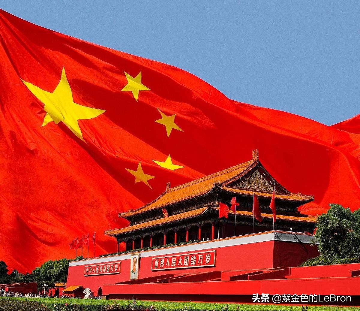 起来吧 别跪了 咱自己家最好！为什么国外富豪喜