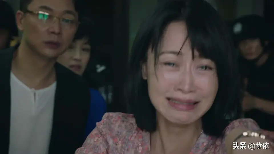 《猎狐》自私利己的肖蓉，还原最真实的人性，