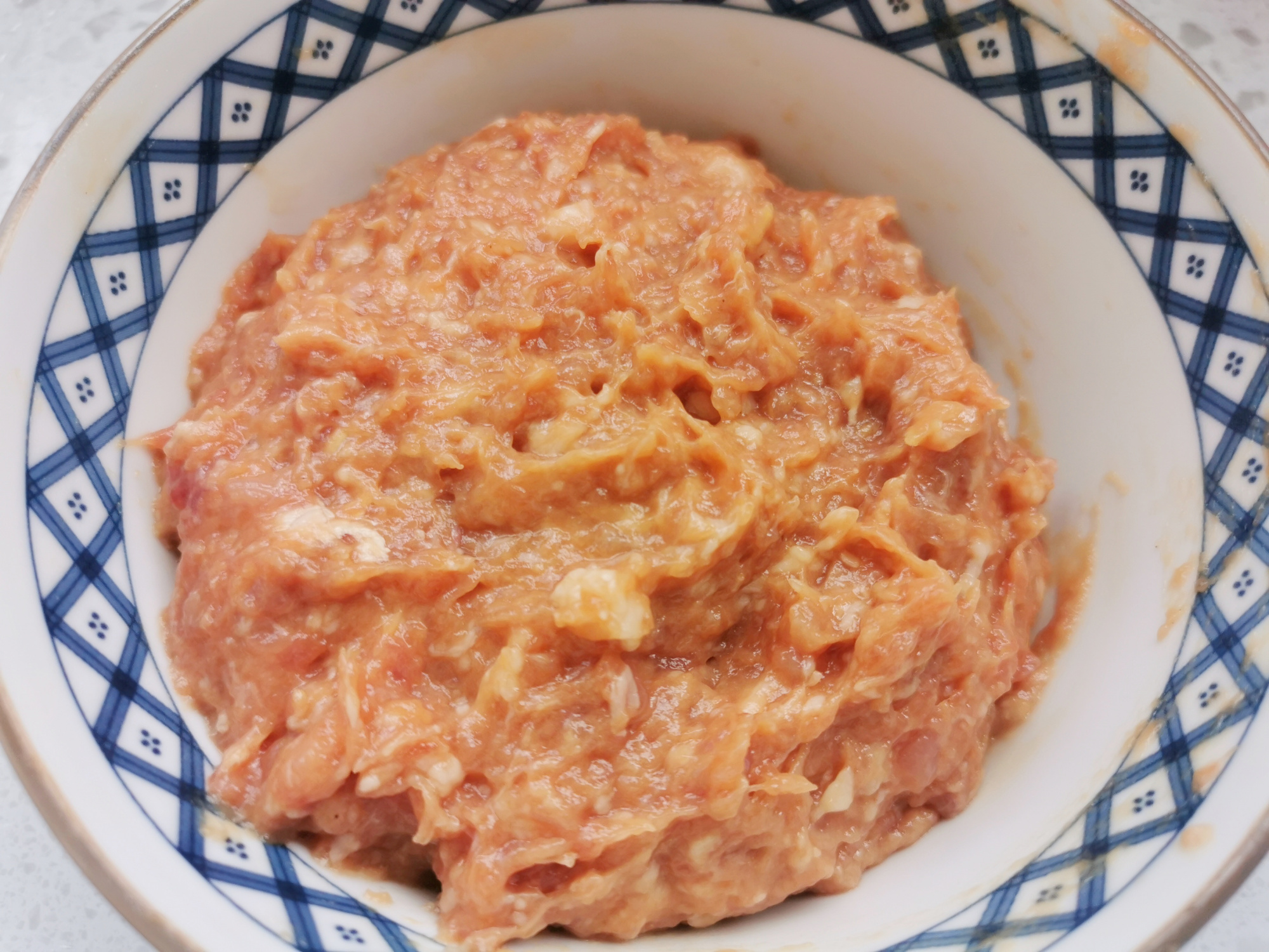 家里有孩子的，试试这道清蒸肉丸，滑嫩Q弹不上火，不油炸更健康