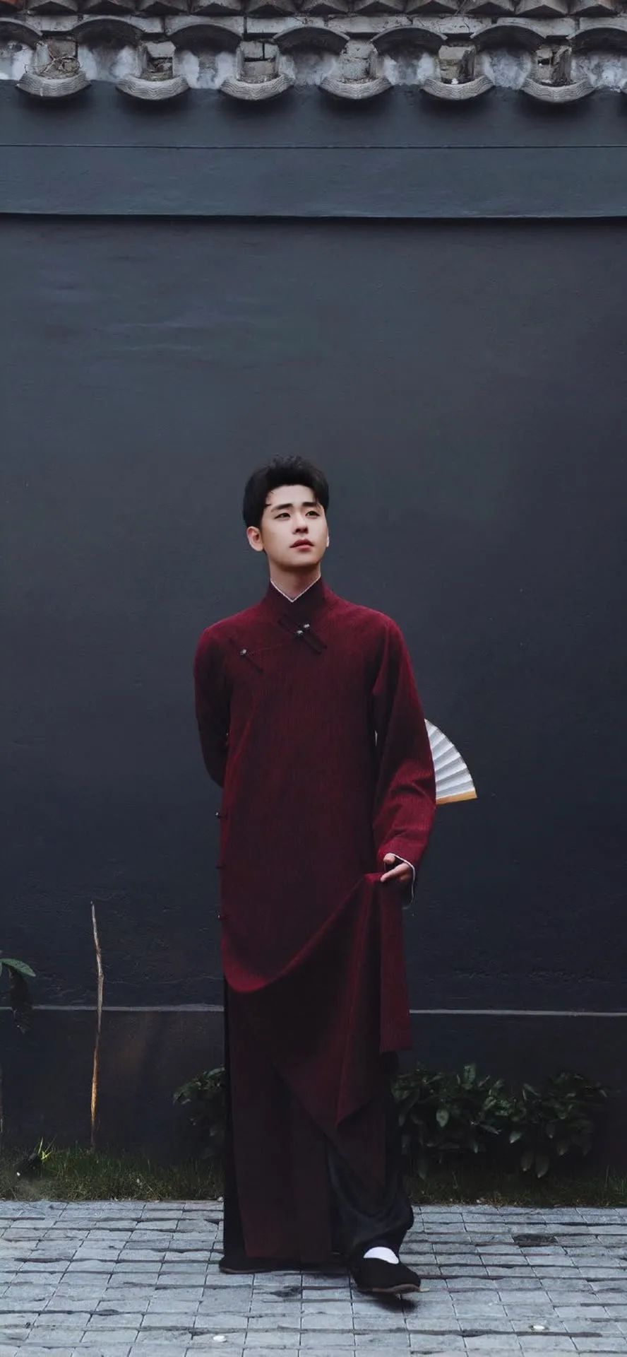 Wallpaper comes to Zhang Yunlei