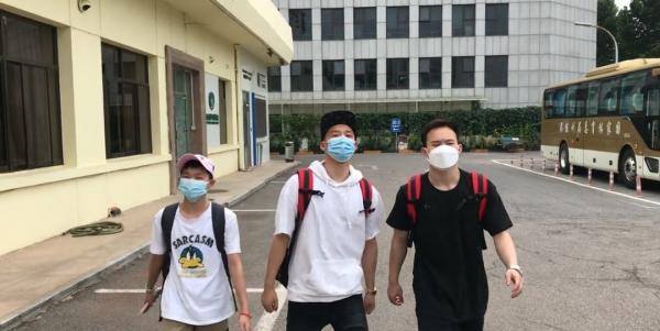 自由真好！全红婵结束隔离与队友狂走霸王步 她将回广州做两件大事