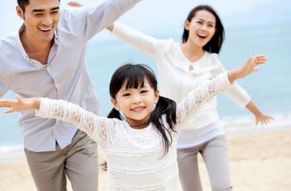 田亮女兒“逆天式發育”，12歲身高近一米七，長腿吸睛又美又颯