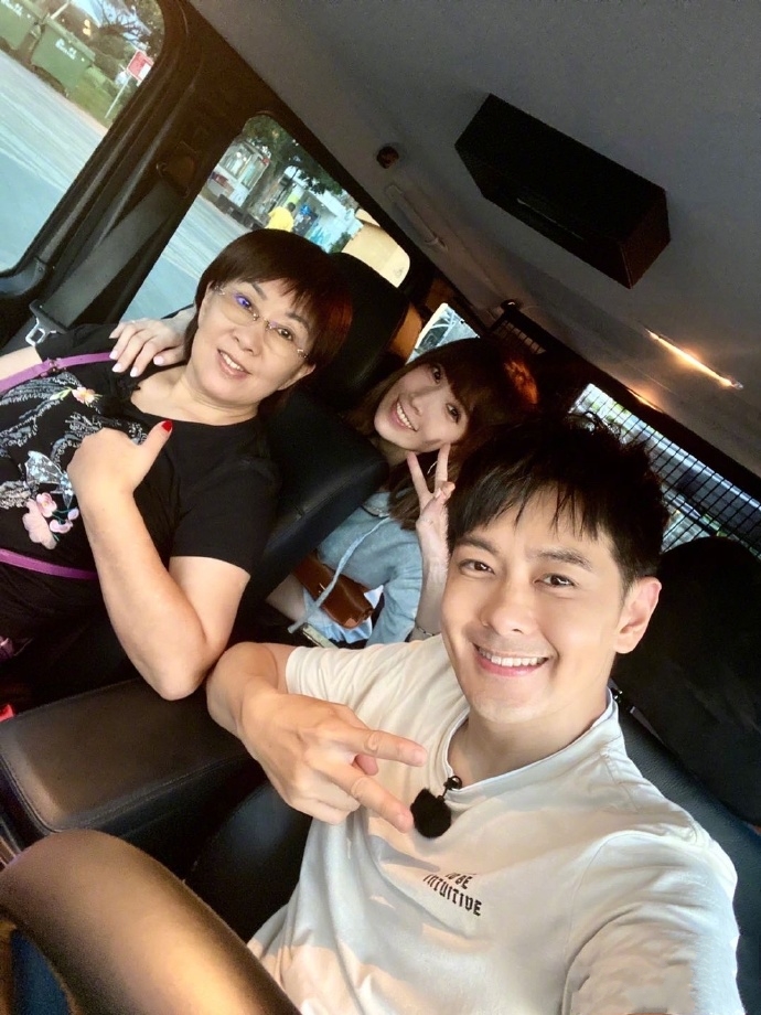 陈若仪节目中和婆婆不和，生活中两人同框对镜