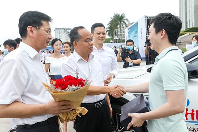 以主流高价值，掀“加V”热潮！启辰星花都区百