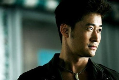 硬汉吴京的蜜糖婚姻：20亿身价背后，是妻子谢楠的一句“我养你”