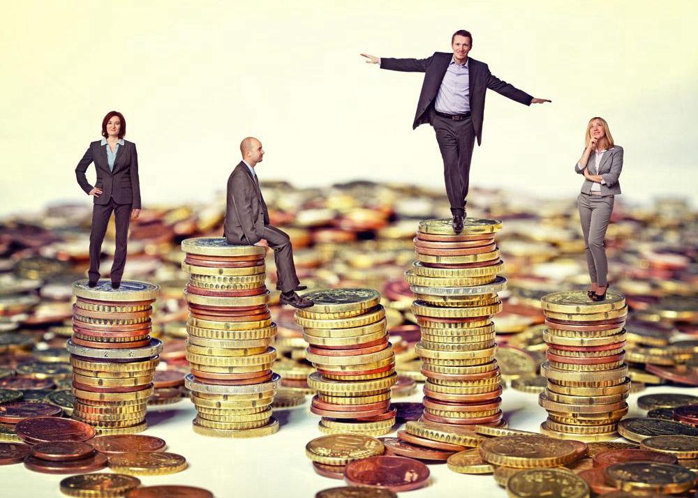 买银行理财亏18万，62岁老人将银行告上法庭，法