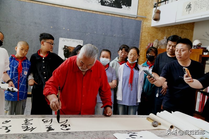 “献礼建党百年华诞·元鹤飞来”蒋志鑫艺术展成功举办