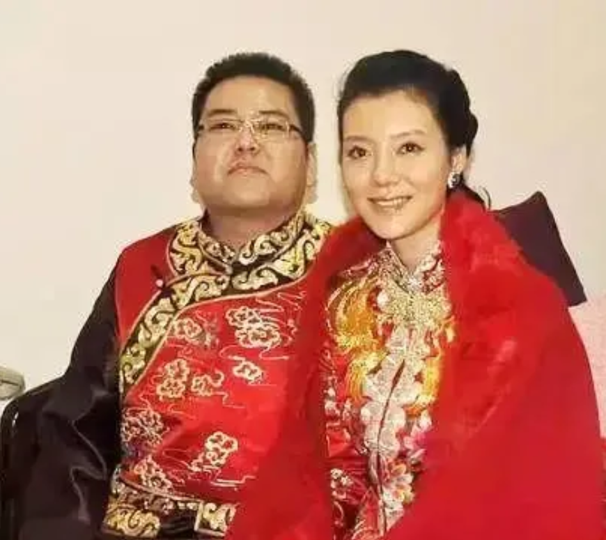 豪门梦碎的五大女星：恋爱时有多风光，之后就有多落魄