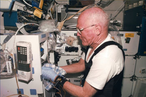 �й������˵���̫��վ���������ң�16ѡ3������ΰֻ�ܵ��油