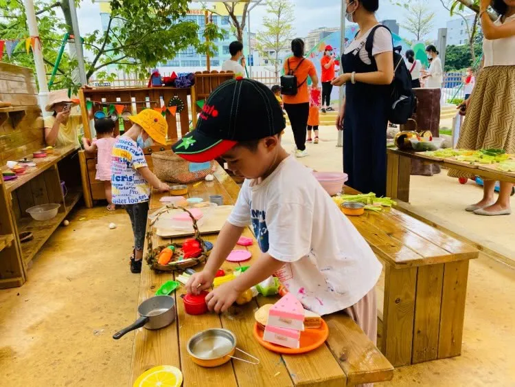 深圳又一遛娃胜地，城市中的自然成长乐园，野趣精致的户外营地