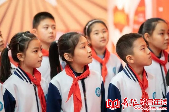 李沧区实验小学怎么样?红色基因点亮童心(图7)