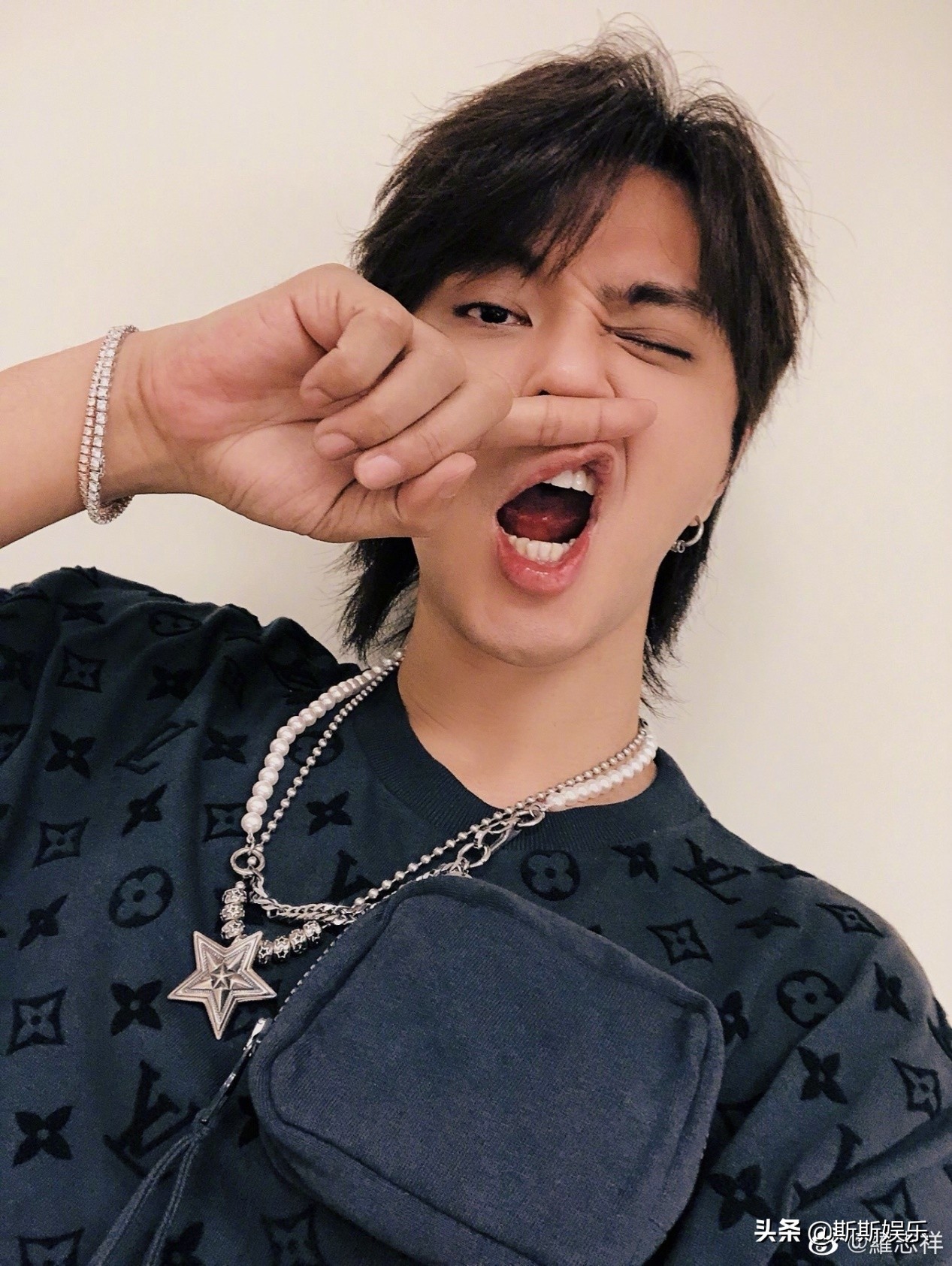 罗志祥想要复合？520发长文表白周扬青，网友：