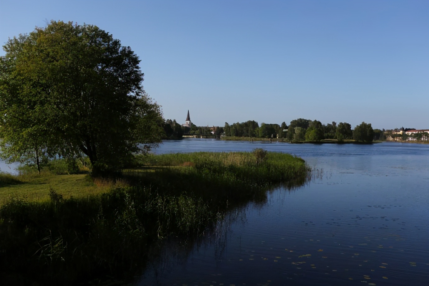 連接天然河流的“橋梁”——盤點世界上最著名的8條運河