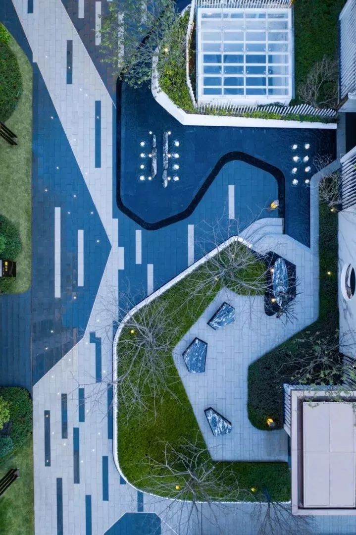 咫尺之间，山光异趣 | 怡品之贵阳广大城耀境御湖庭